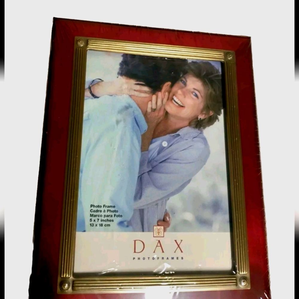 New Bronze and Wood DAX Photo Frame Fits 5 X 7 Picture